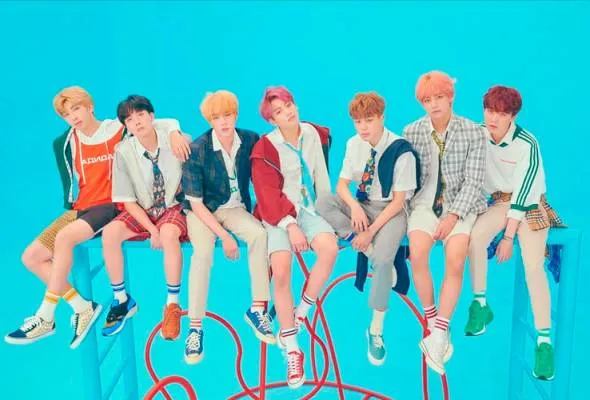 71540359179_BTS.jpg