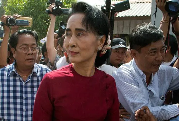 61447413298_AungSanSuuKyi.jpg