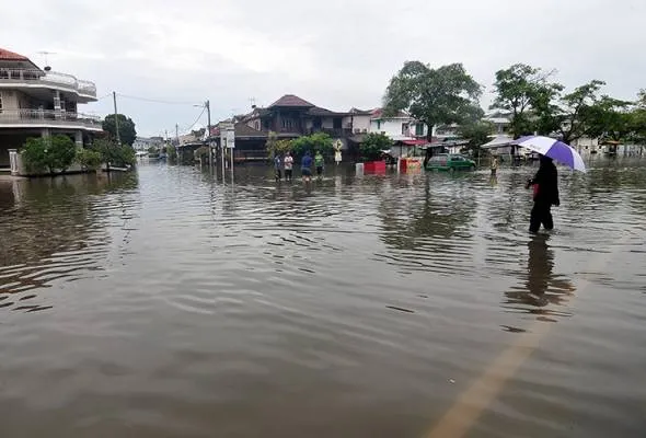 61509876749_banjirPenang.jpg