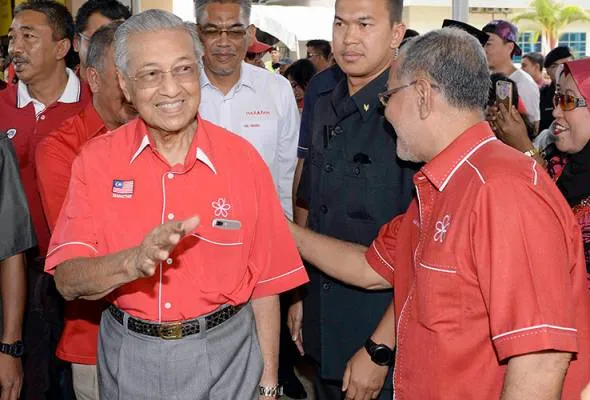 71527933255_TunDrMahathir.jpg