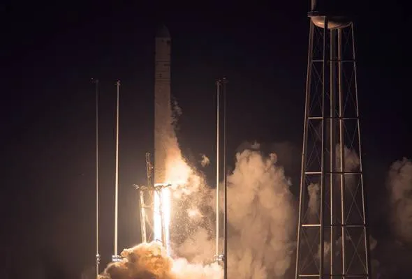 61526910507_NASALaunch.jpg