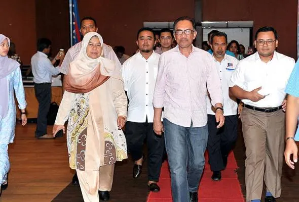 51539901374_ANWARZURAIDA.jpg