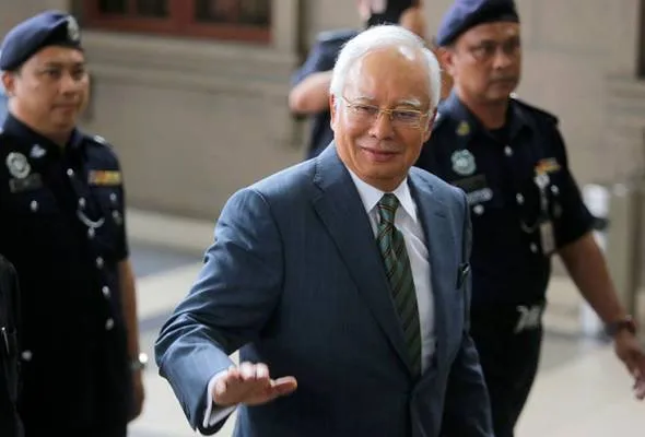 71538109520_NAJIBRAZAK.jpg