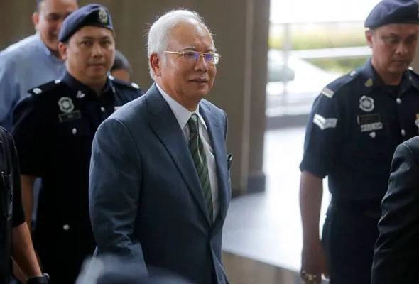 51537372055_NAJIBRAZAK.jpg