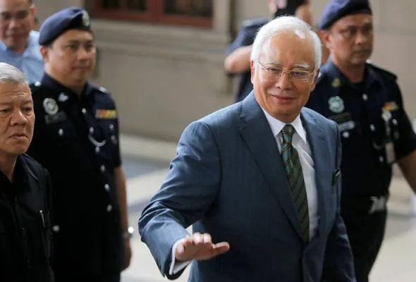 81533695935_NAJIBRAZAK.jpg