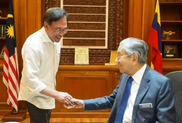 81554472506_anwaribrahim.jpg