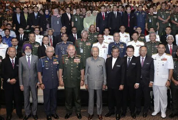 81550725388_TUNDRMAHATHIR.jpg