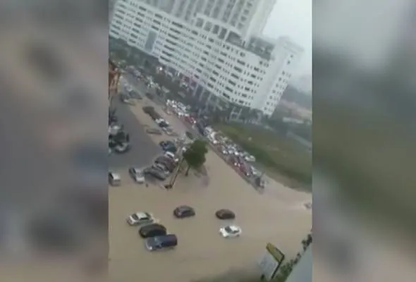 81594042382_banjir.jpg