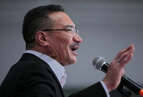 41575281716_HishamuddinHussein.jpg