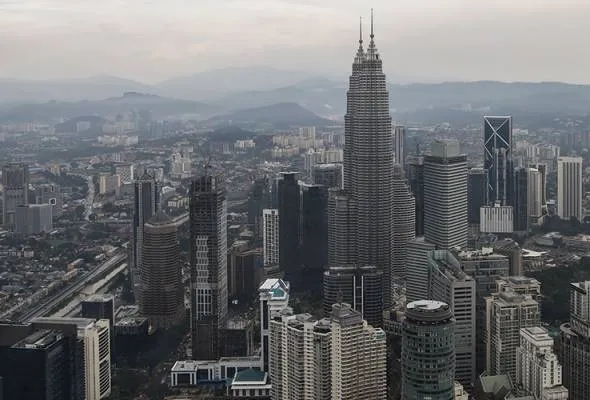 51583919909_PetronasTwinTowers.jpg