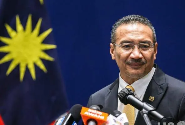41627810024_hishammuddin.jpg