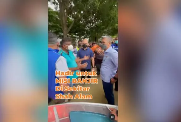 71639936881_TengkuZafrul.jpg