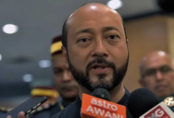51605428357_Mukhriz.jpg