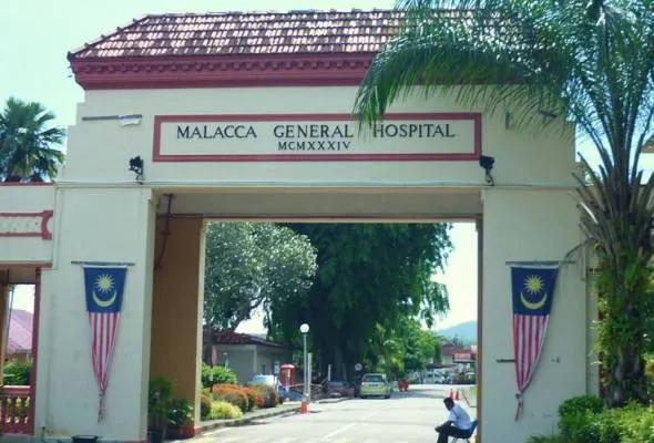 51621844185_HospitalMelaka.jpg