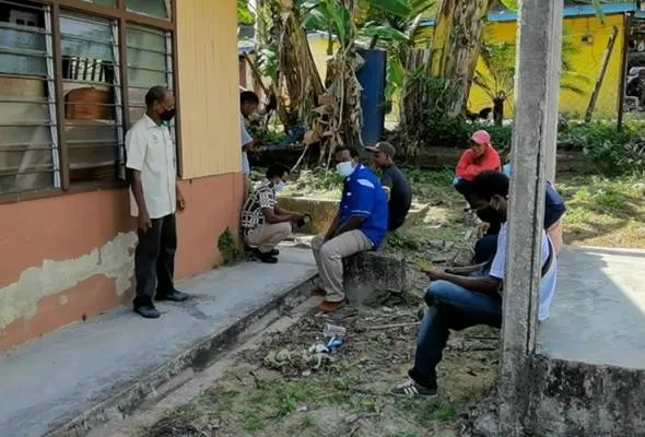 81623372810_OrangAsli.jpg