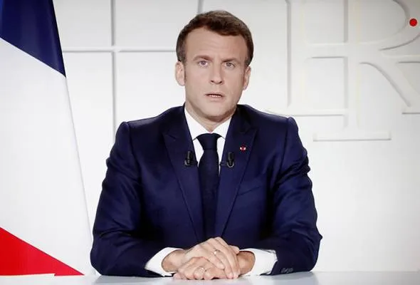 81617234857_TBEMMANUELMACRON.jpg