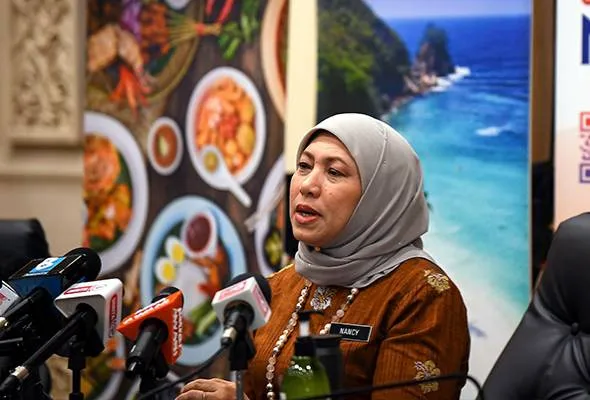 71606130412_NancyShukri.jpg