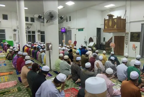 81648953650_RinduTerawih.jpg