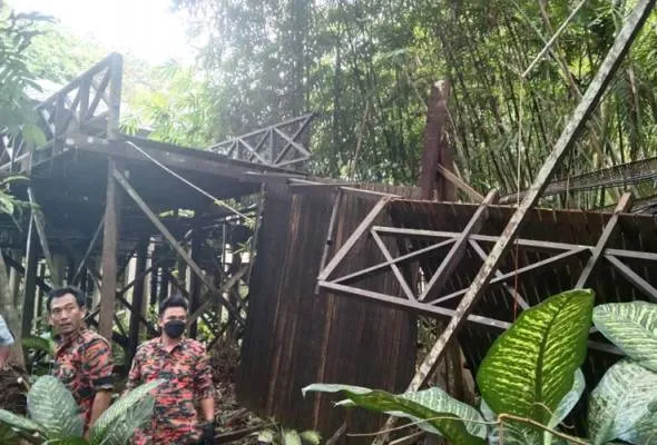 71651011915_Mulujambatan.jpg