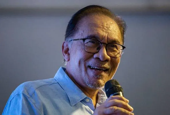 41665418964_TBAnwarIbrahim.jpg