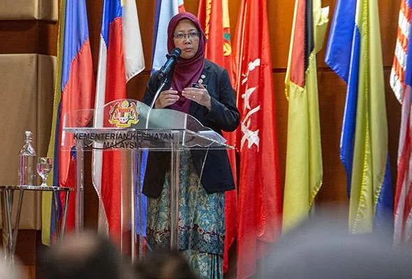 51672985554_MenteriKesihatan.jpg