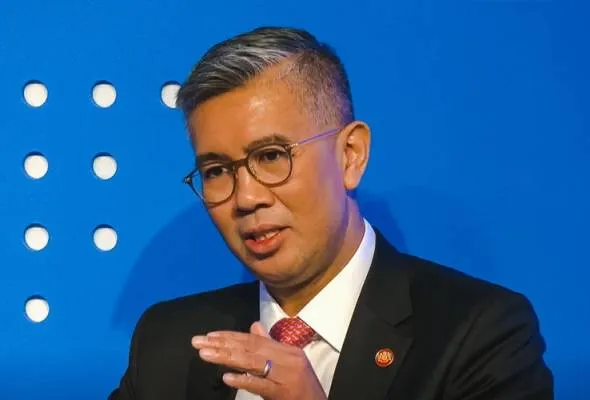 81663043455_TengkuZafrul.jpg