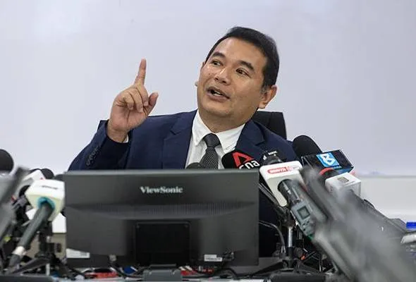 71671792495_RafiziRamli.jpg