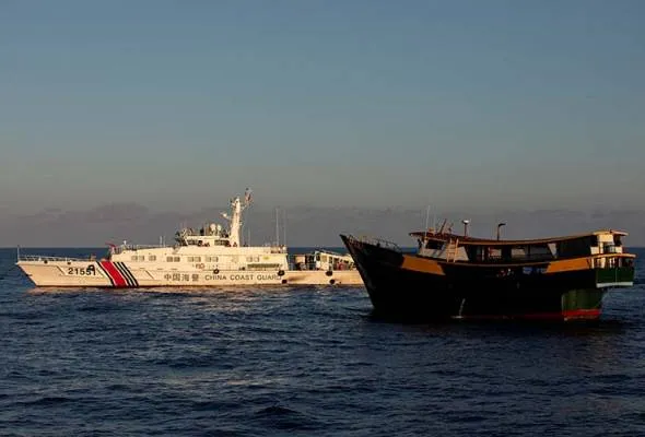 41724105493_tbChineseCoastGuar.jpg