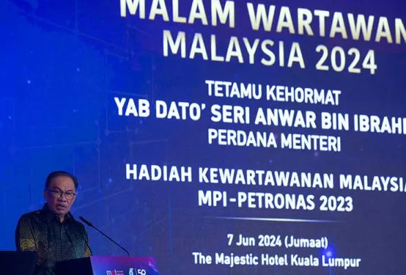 61717767677_AnwarIbrahim.jpg