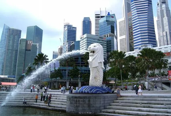 41724425922_TBsingapore.jpg