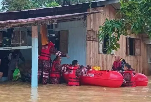 51732695549_banjir.jpg
