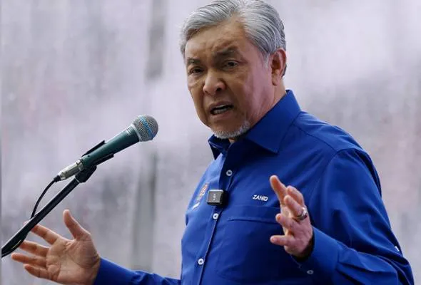 41733142105_AhmadZahidHamidi.jpg