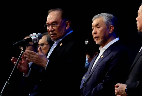 71740968528_ANWARIBRAHIM.jpg