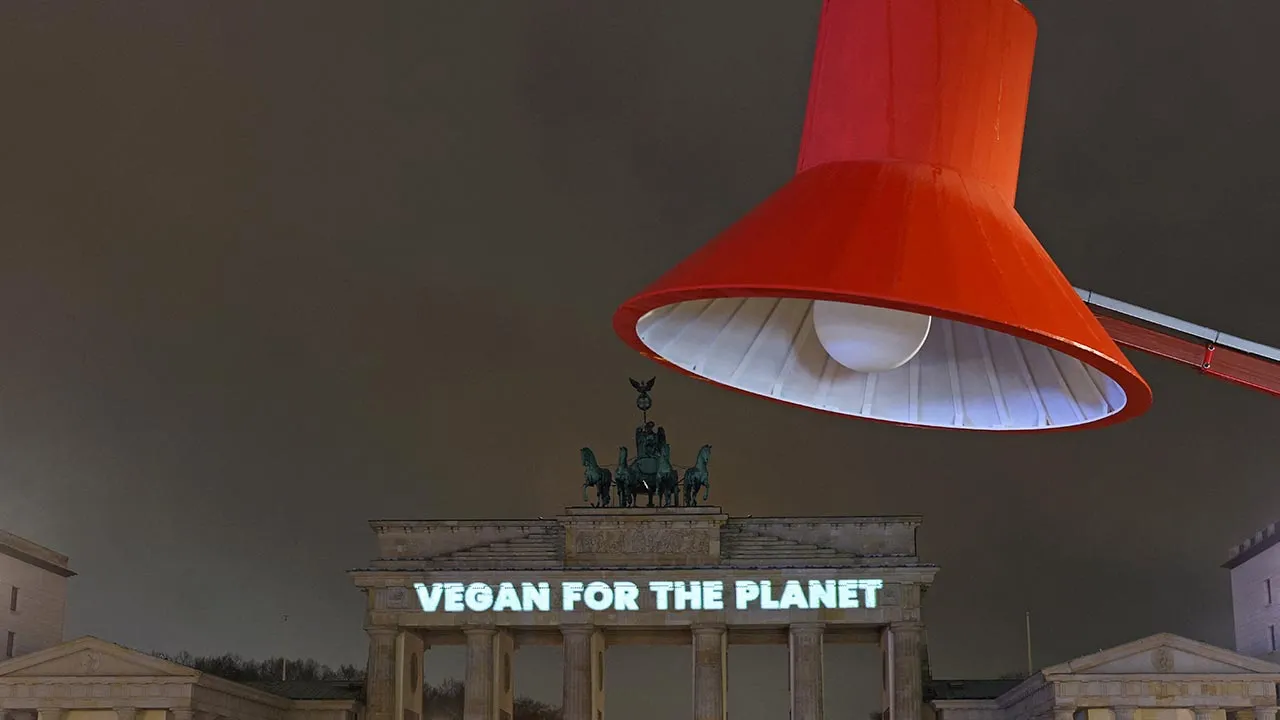 Berlin’s Brandenburg Gate after the lights were switched off during Earth Hour in Berlin, Germany, March 28, 2026. REUTERS/Lisi Niesner