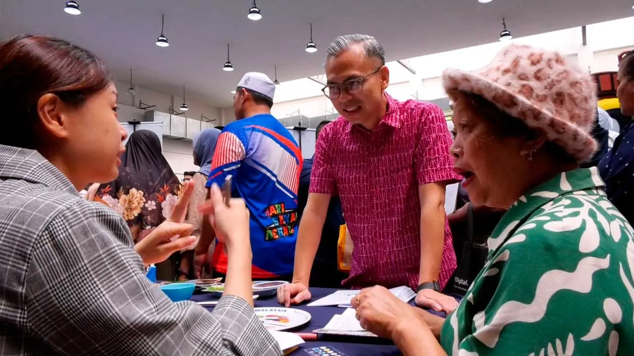 FAHMI FADZIL 3_ASTRO AWANI