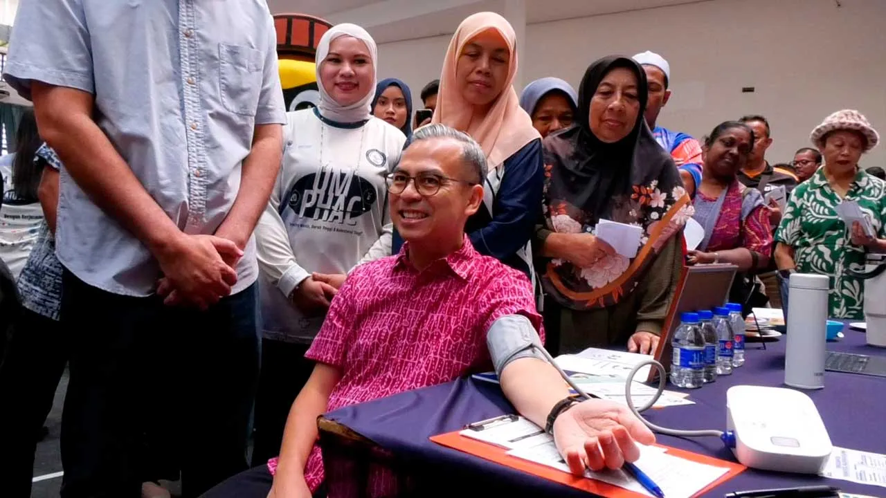 FAHMI FADZIL 5_ASTRO AWANI