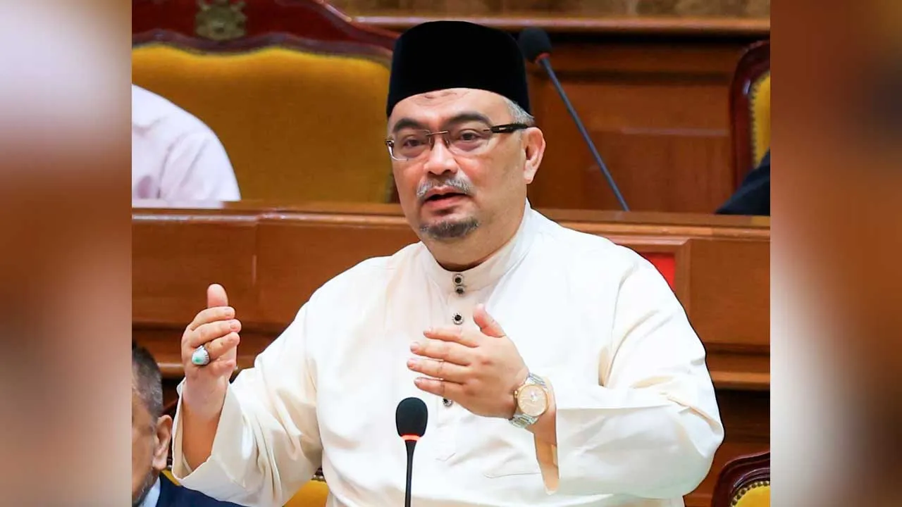 Mohamed Fadzli Hassan