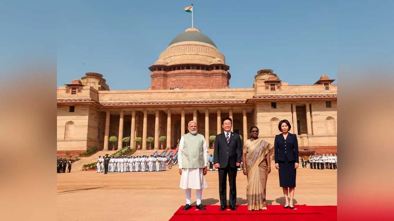 modi jae-myung_REUTERS