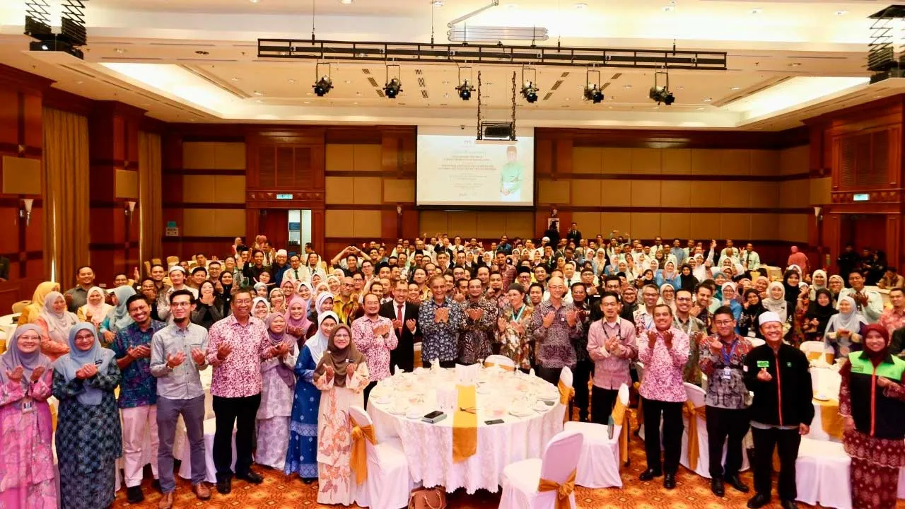 225 orang bakal Petugas Haji (Perubatan) dalam Majlis Perjumpaan bersama Pengurusan Tertinggi KKM di Putrajaya.