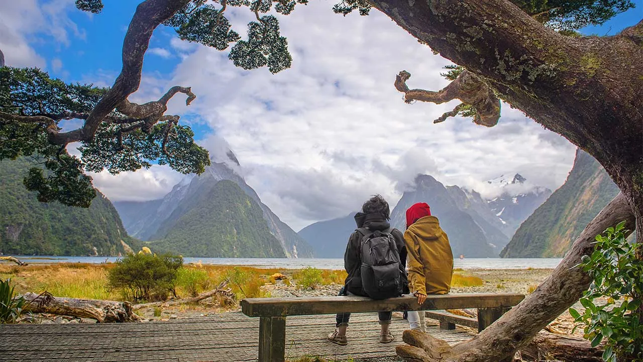 travel South New Zealand_ADOBE STOCK