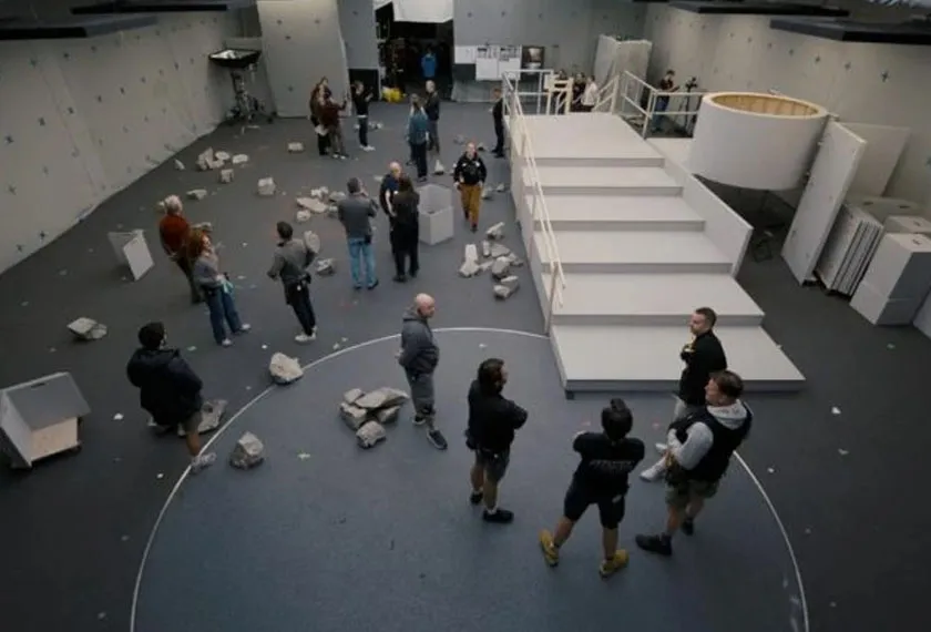 Tidak boleh dinafikan menerusi siri filem Bourne, Doug Liman mengubah bagaimana filem aksi dihasilkan di Hollywood. Kerana Bourne, siri James Bond menjadi lebih realistik, ganas dan gritty berbanding era sebelum Daniel Craig. Tidak terhenti di situ Liman juga menghasilkan filem Edge of Tomorrow, Mr. & Mrs Smith dan Jumper yang juga mempunyai aksi ikonik.