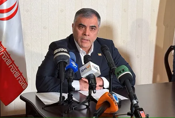 ranian Oil Minister Mohsen Paknejad makes a statement following a signing ceremony attended by Russian Energy Minister Sergei Tsivilev in Moscow