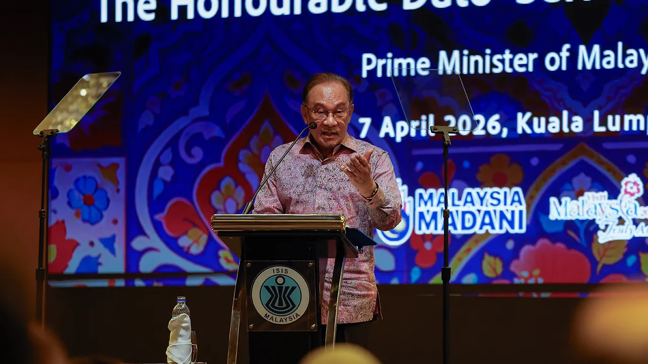 KUALA LUMPUR, April 7 -- Prime Minister Datuk Seri Anwar Ibrahim delivers his keynote address during The Kuala Lumpur-Ankara Dialogue 2026 today.  -- fotoBERNAMA (2026) COPYRIGHT RESERVED