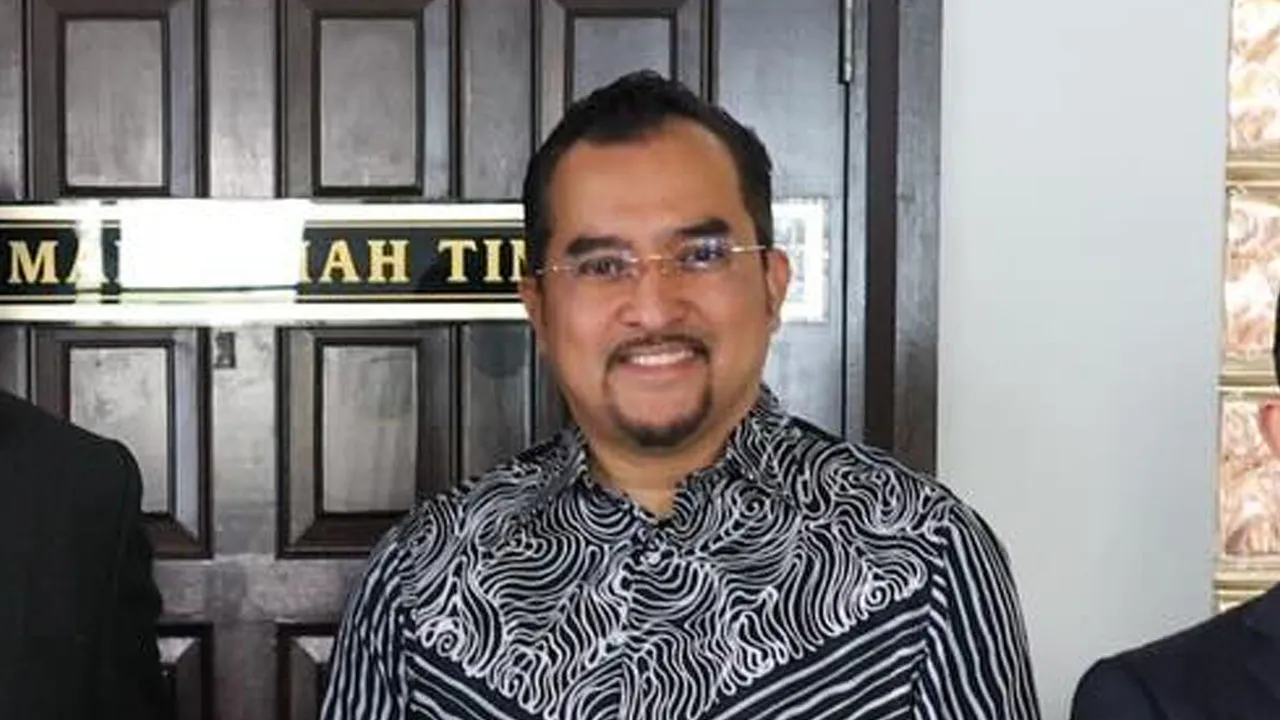 Asyraf Wajdi_FB DR ASYRAF WAJDI DUSUKI