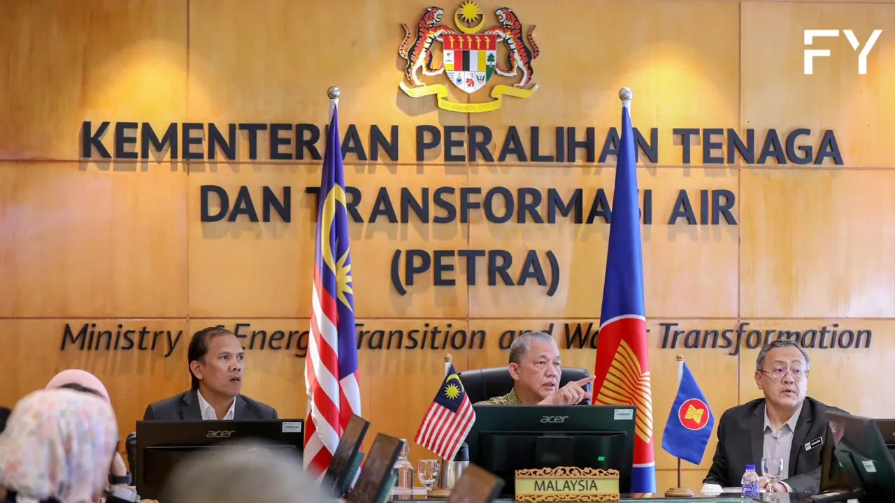 Putrajaya l 27 April 2026 l Isnin Hari ini, menghadiri Mesyuarat Khas Menteri-Menteri Tenaga ASEAN secara dalam talian bagi membincangkan situasi kritikal di Asia Barat serta implikasinya terhadap keselamatan tenaga di rantau ini._FB Fadillah Yusof