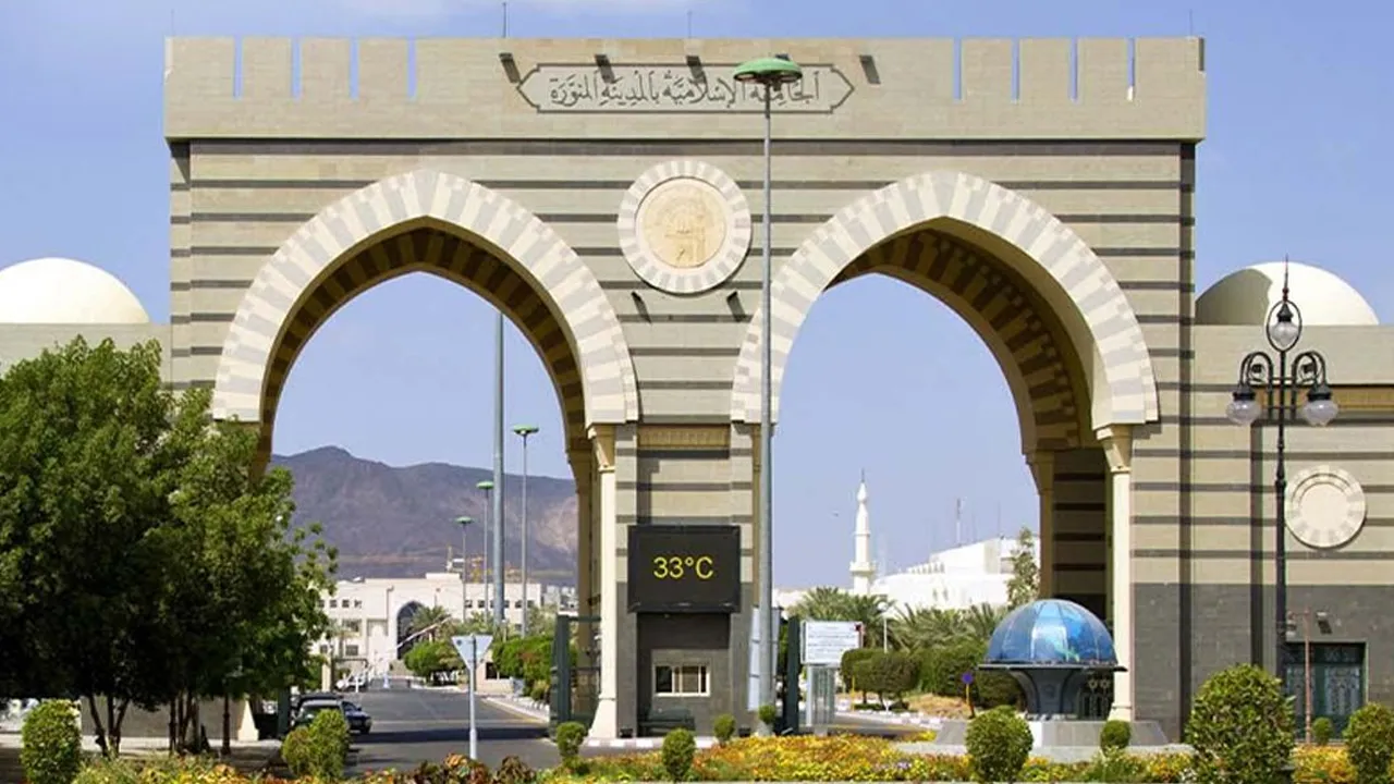 The Islamic University of Madinah (Saudi Arabia) has opened the doors for fully funded scholarships for the 2026/27 academic year for international students.