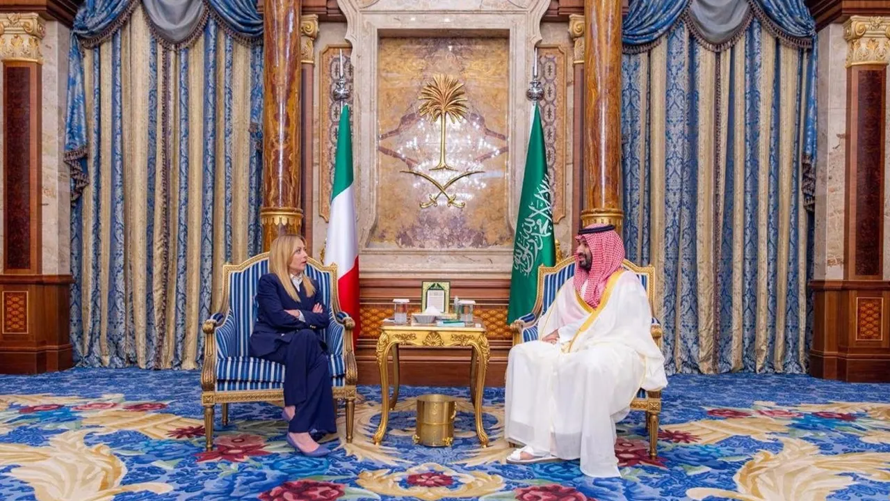 Italian Prime Minister Giorgia Meloni meets Saudi Crown Prince, Mohammed bin Salman in Jeddah, Saudi Arabia, on Friday, April 3. Saudi Press Agency/Reuters