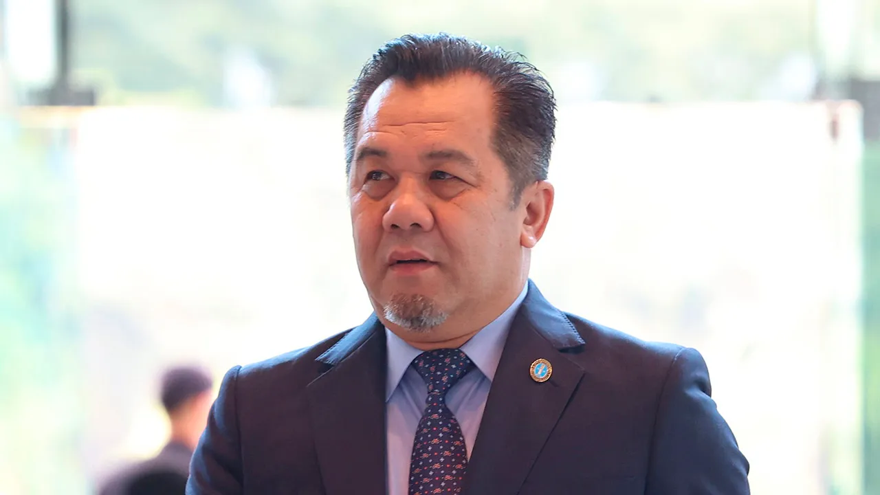 KOTA KINABALU, 16 Dis -- Ahli Dewan Undangan Negeri (ADUN) Melalap, yang juga Menteri Pertanian, Perikanan dan Industri Makanan Datuk Jamawi Jaafar ketika hadir pada Persidangan Dewan Undangan Negeri di Bangunan Dewan Undangan Negeri Sabah hari ini.  --fotoBERNAMA (2025) HAK CIPTA TERPELIHARA