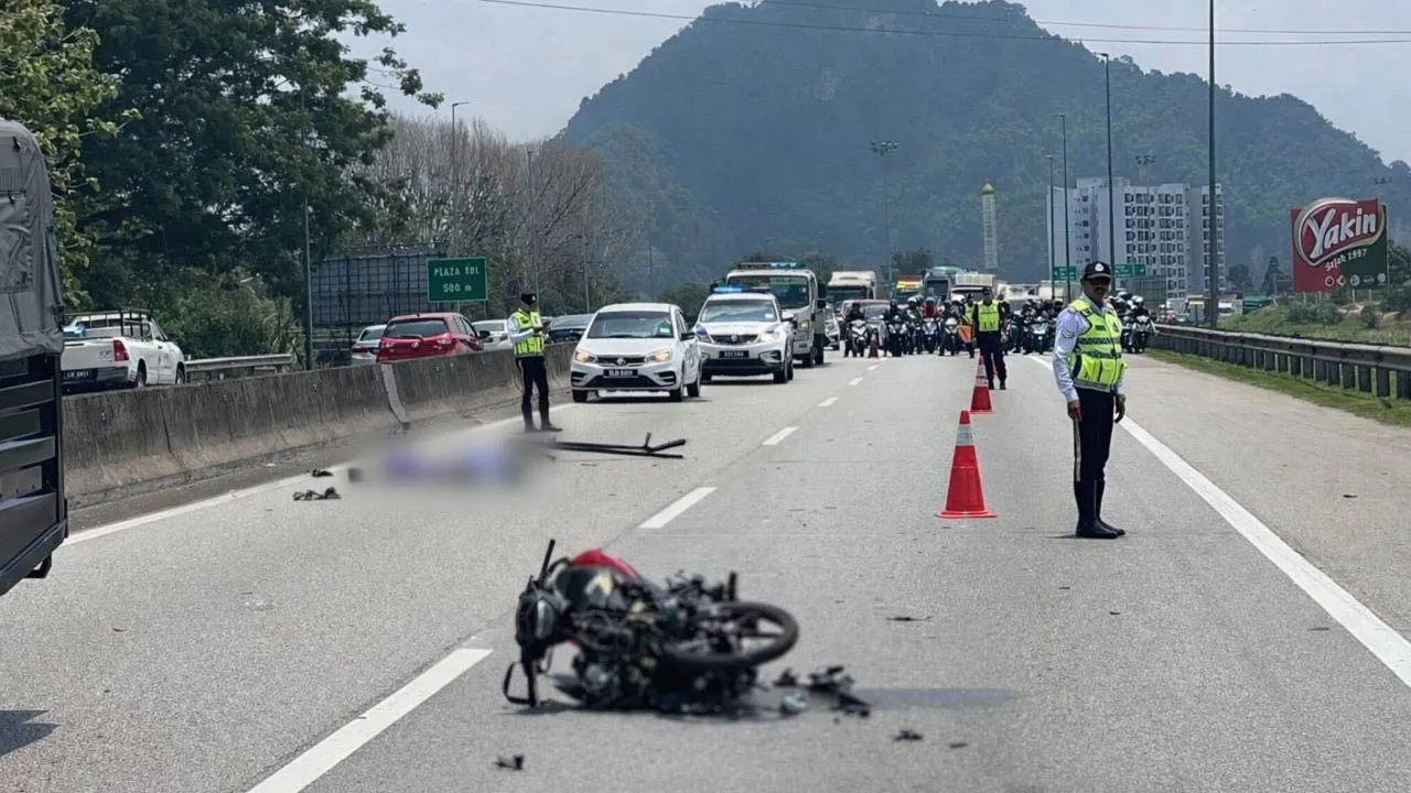 KETUA POLIS DAERAH IPOH BERKENAAN KES KEMALANGAN MAUT MELIBATKAN SEBUAH LORI DAN SEBUAH MOTOSIKAL DI DAERAH IPOH, PERAK