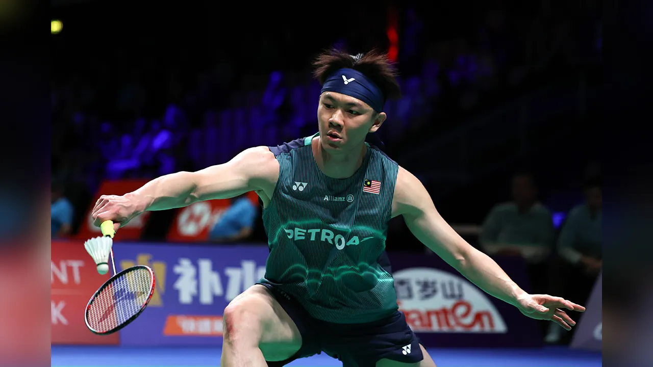 HORSENS (Denmark), April 27 -- Malaysia men’s singles player Lee Zii Jia in action against Ananda Galvano Daniswara of Finland in their Group B match of the Thomas and Uber Cup at Forum Horsens, today.  Zii Jia won 21-19, 21-10.  --fotoBERNAMA (2026) COPYRIGHT RESERVED